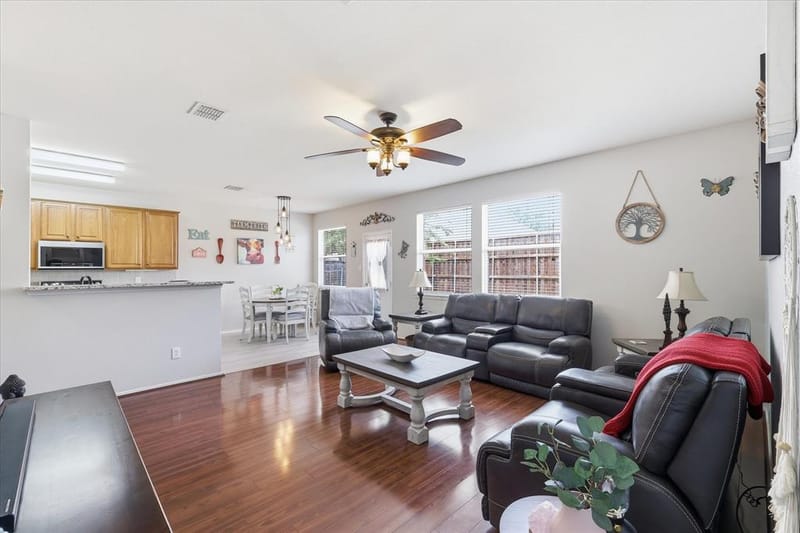 1905 Juniper Drive, Little Elm TX 75068 - Photo 6