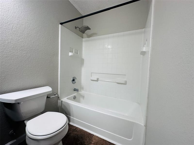 8600 Hawkview Drive, Fort Worth TX 76179 - Photo 9