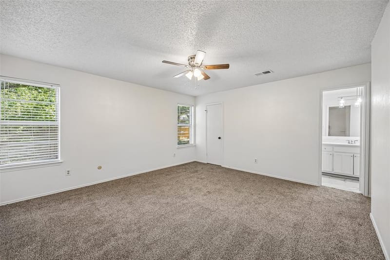2614 Charolais Way, Arlington TX 76017 - Photo 12