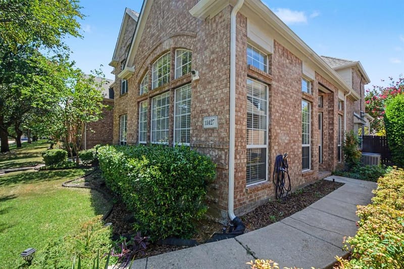11427 Still Hollow Drive, Frisco TX 75035 - Photo 3