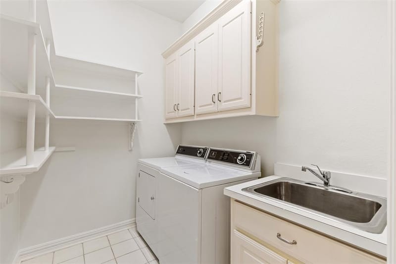 8644 Breakers Point, Dallas TX 75243 - Photo 23