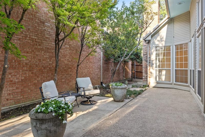 8644 Breakers Point, Dallas TX 75243 - Photo 24