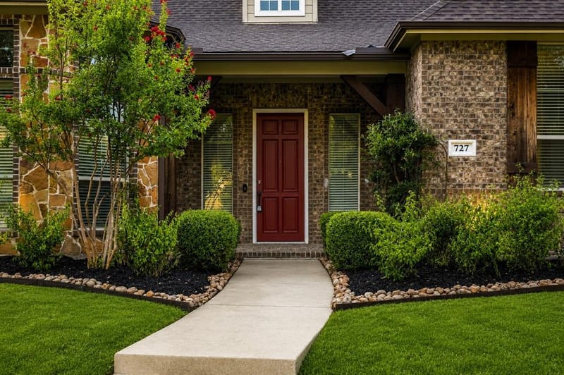 727 Fairfax Lane, Rockwall TX 75087 - Photo 3