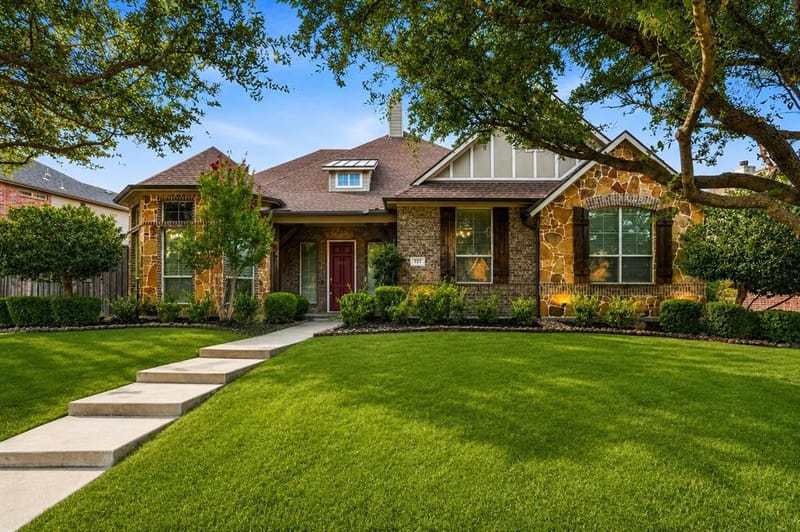 727 Fairfax Lane, Rockwall TX 75087