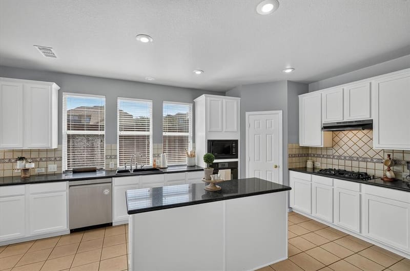 4302 Founders Drive, Rowlett TX 75089 - Photo 12