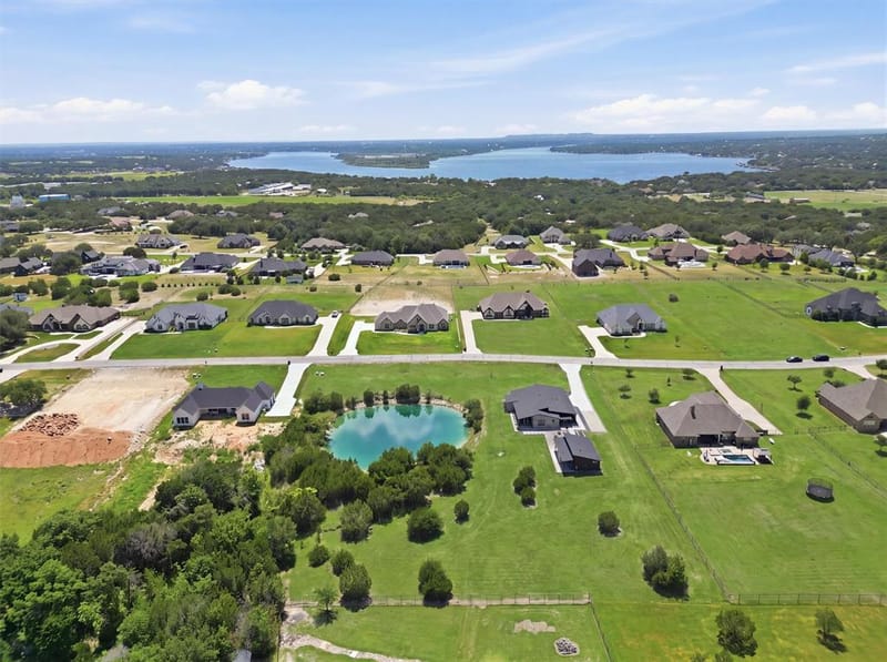 238 Martin Drive, Granbury TX 76049 - Photo 38