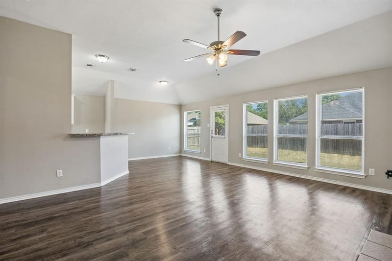 217 Troy Lane, Red Oak TX 75154 - Photo 20