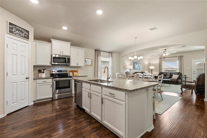 2912 Jackal Drive, Waco TX 76655 - Photo 7