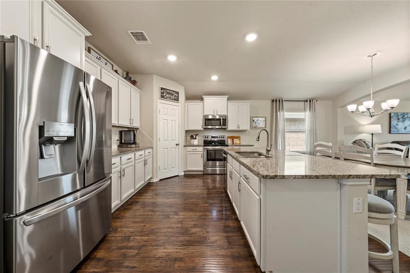 2912 Jackal Drive, Waco TX 76655 - Photo 8