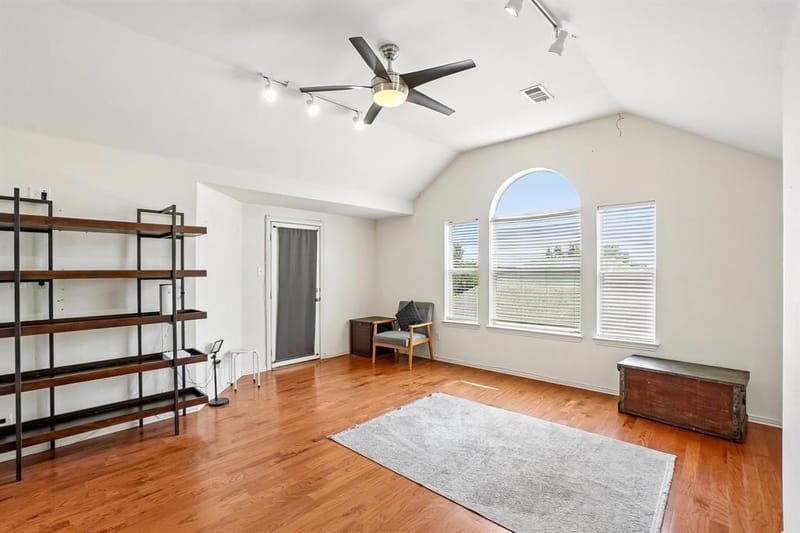 6940 Chapelridge Drive, Dallas TX 75249 - Photo 26