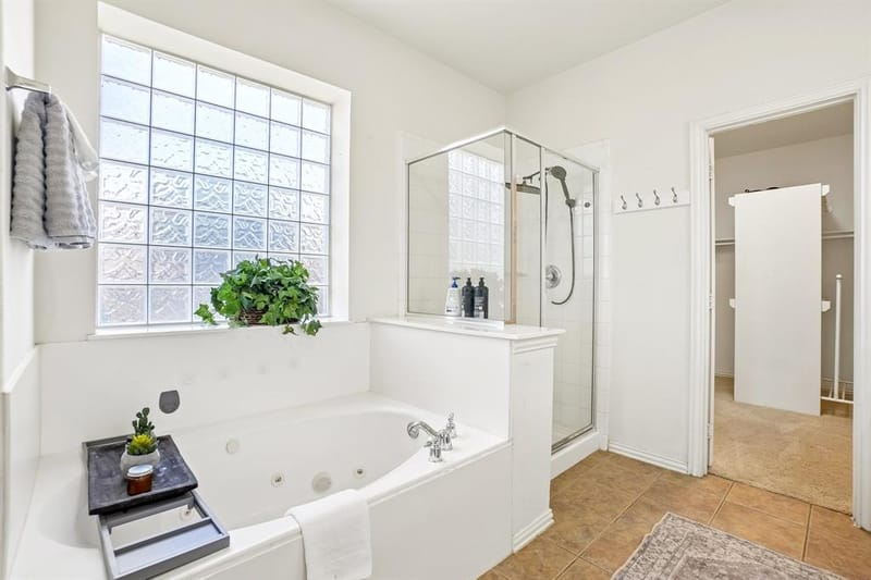 6940 Chapelridge Drive, Dallas TX 75249 - Photo 20