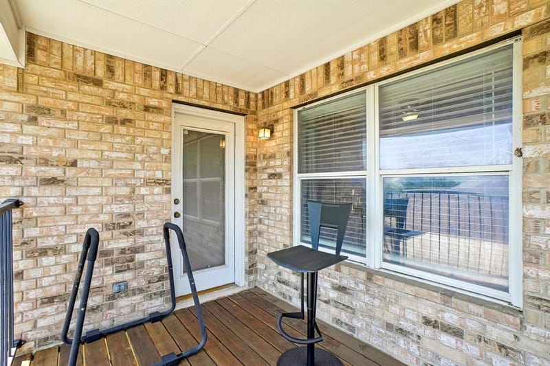 6940 Chapelridge Drive, Dallas TX 75249 - Photo 30