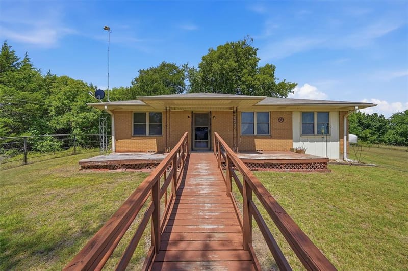 3636 State Highway 56, Bells TX 75414 - Photo 7