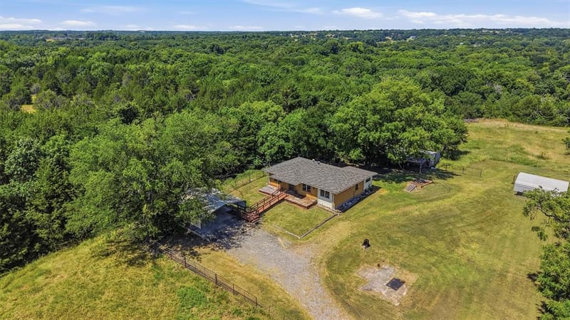 3636 State Highway 56, Bells TX 75414