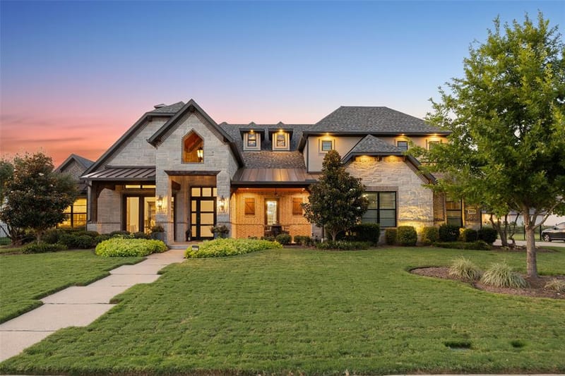 317 Knights Trail, Heath TX 75032