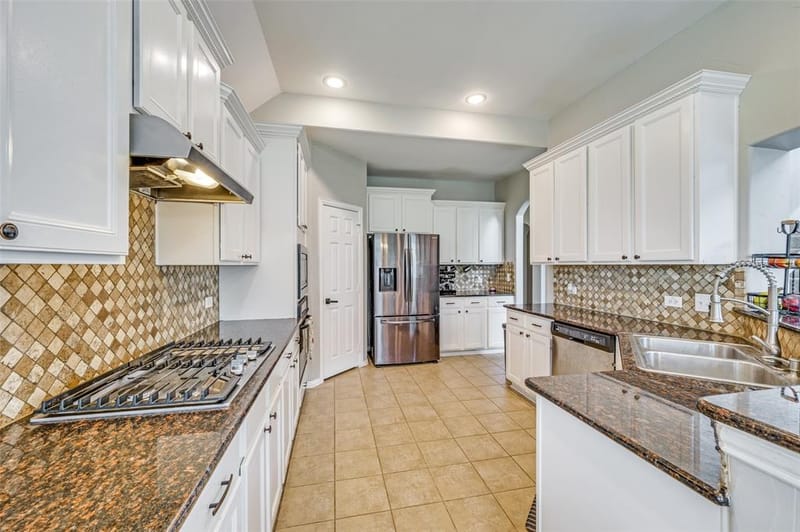 116 Lakehill Court, Hickory Creek TX 75065 - Photo 9