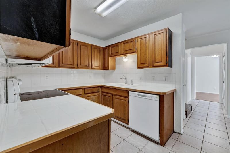 3209 Whatley Drive, Garland TX 75043 - Photo 17