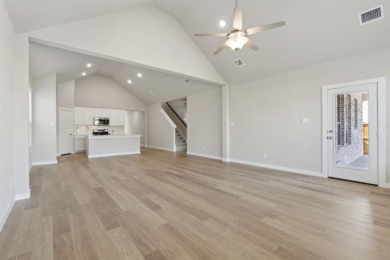 453 Hocking Hills Drive, Waxahachie TX 75165 - Photo 11