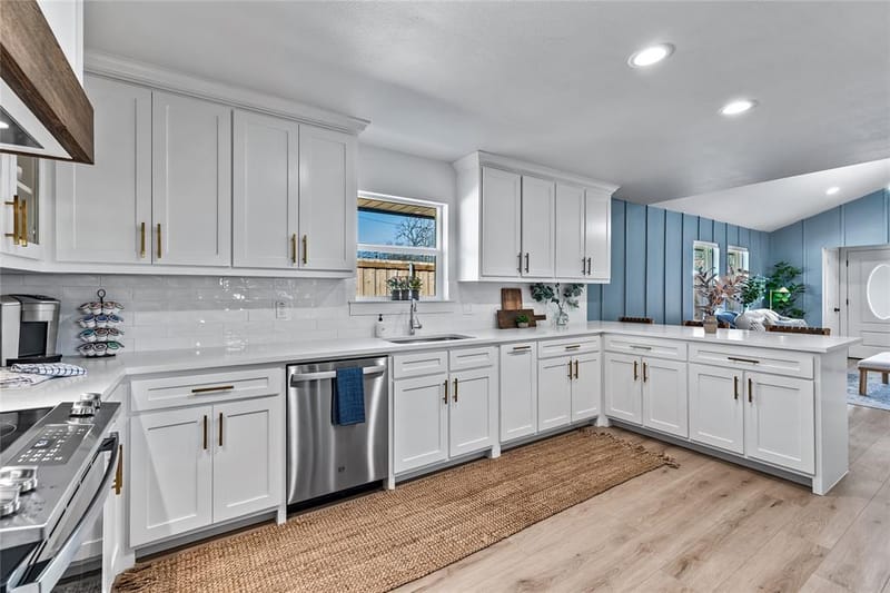 309 W White Avenue, McKinney TX 75069 - Photo 8