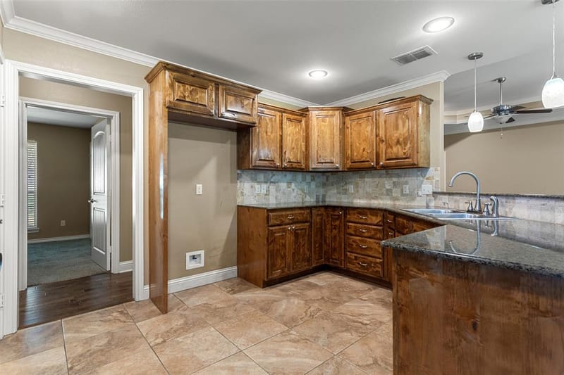 2312 Pittman Lane, Lindale TX 75771 - Photo 9