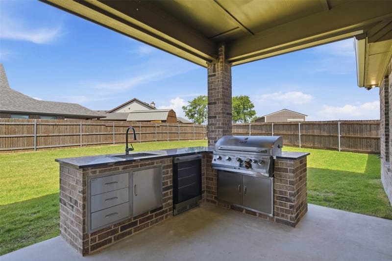 905 Cumberland Street, McGregor TX 76657 - Photo 33