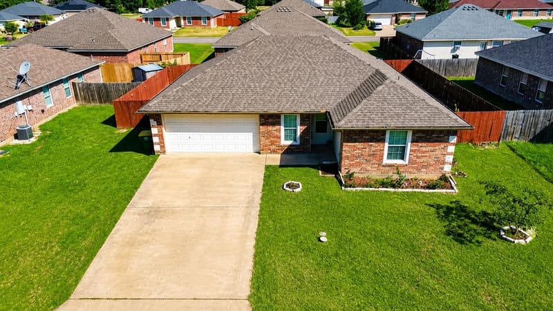 2003 Firefly Circle, Bellmead TX 76705