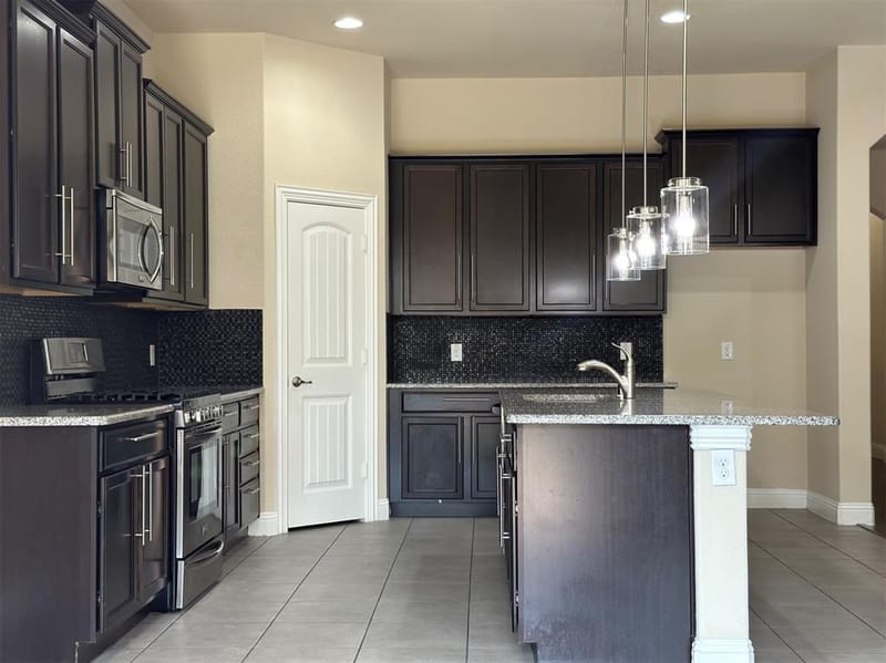3609 Hazelhurst Drive, Frisco TX 75036 - Photo 10