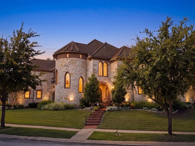 4601 Byron Circle, Irving TX 75038