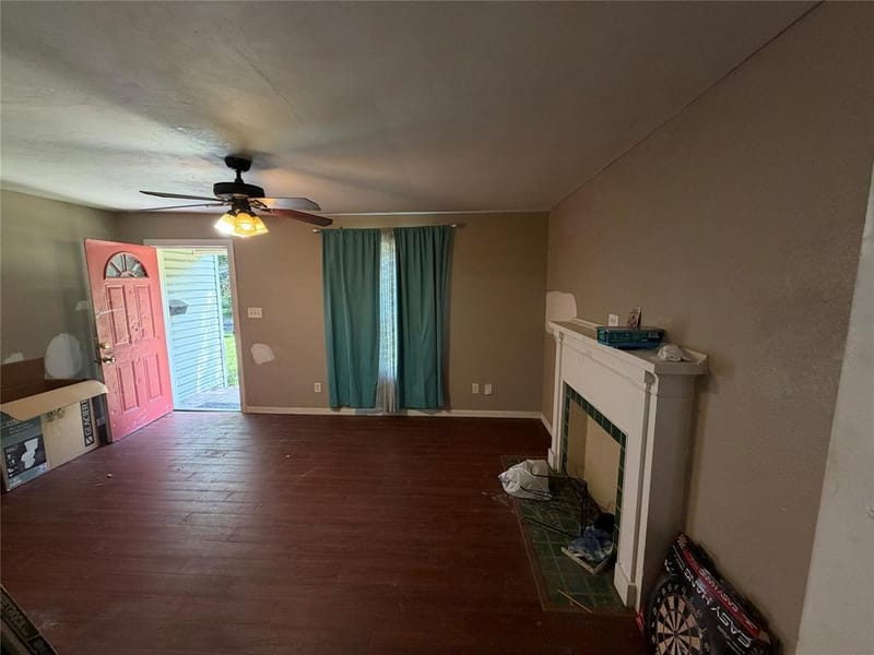 2423 Simpson Street, Paris TX 75460 - Photo 2