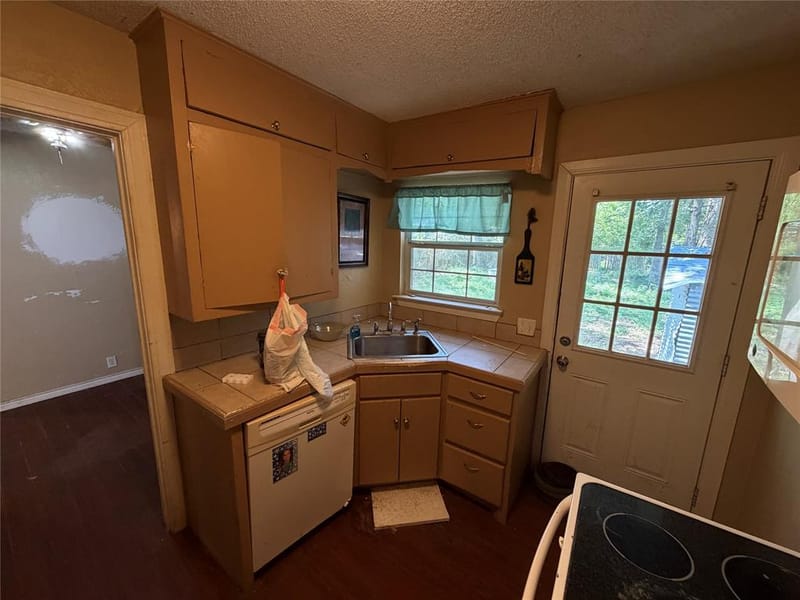 2423 Simpson Street, Paris TX 75460 - Photo 5