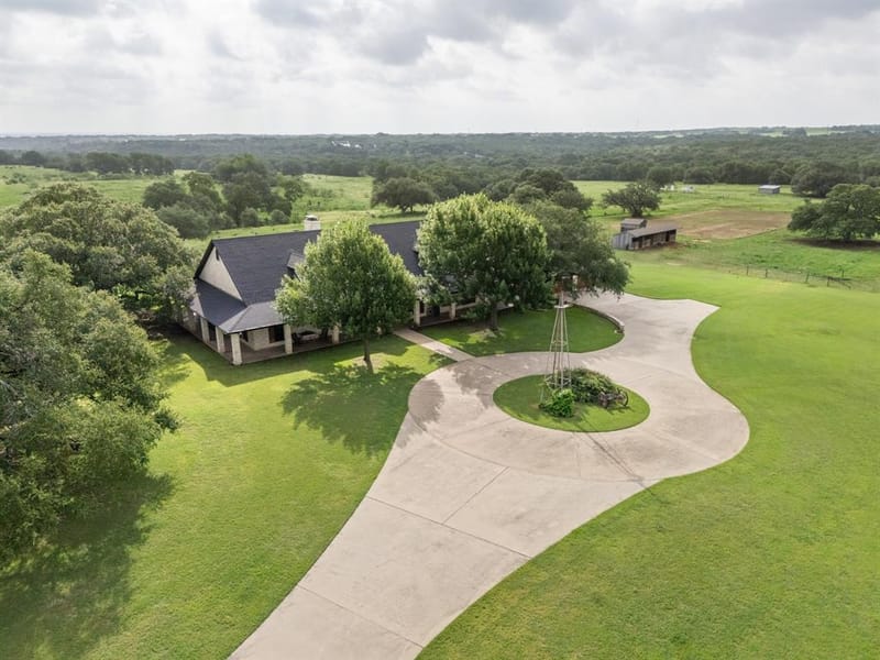 3648 Talbert Ranch Road, China Spring TX 76633 - Photo 3