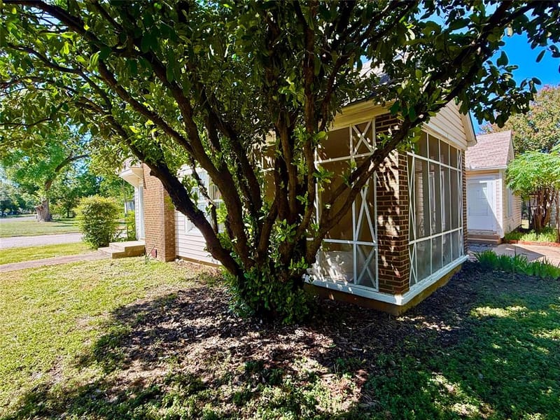 2700 Elizabeth Drive, Brownwood TX 76801 - Photo 5