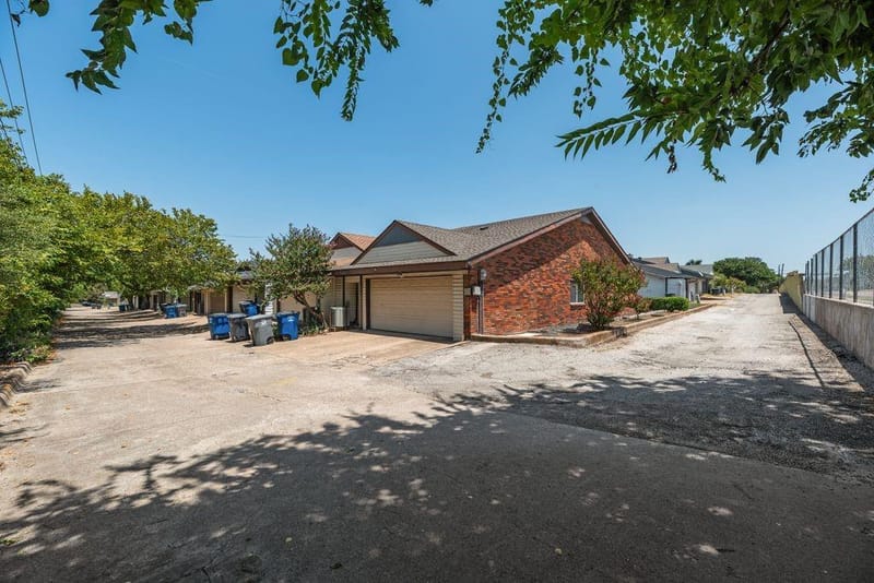 1508 Britainway Lane, Dallas TX 75228 - Photo 13