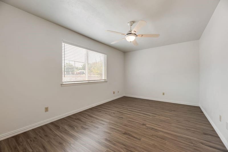1508 Britainway Lane, Dallas TX 75228 - Photo 9