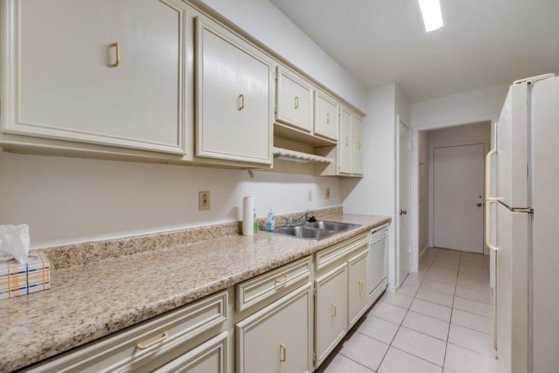 1508 Britainway Lane, Dallas TX 75228 - Photo 4