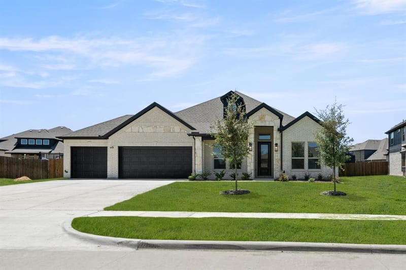 1810 Marlow Drive, Cedar Hill TX 75104 - Photo 2