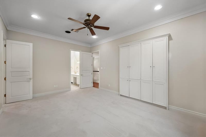 2410 GREEN PARK Drive, Arlington TX 76017 - Photo 27