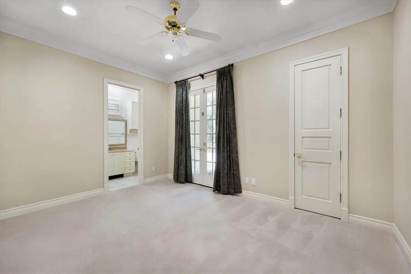 2410 GREEN PARK Drive, Arlington TX 76017 - Photo 31