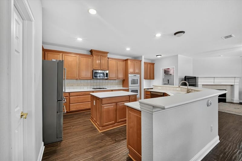 14505 Farmcote Drive, Frisco TX 75035 - Photo 8