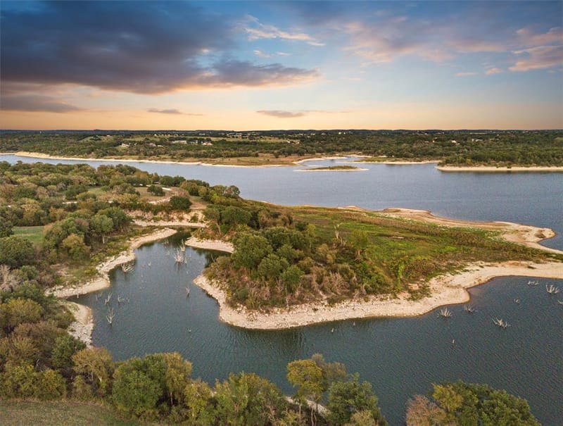 226 Waupoo Trail, Whitney TX 76692 - Photo 33