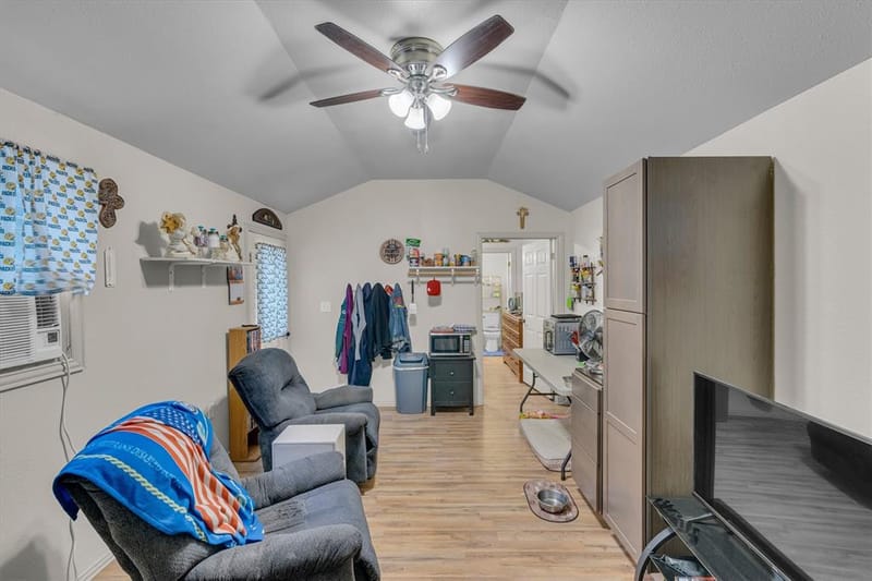 226 Waupoo Trail, Whitney TX 76692 - Photo 15