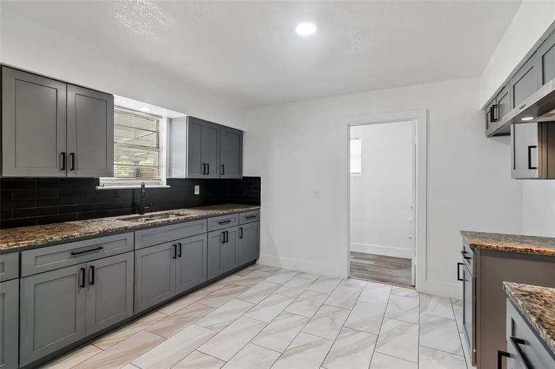 459 Bolero Avenue, Dallas TX 75217 - Photo 6