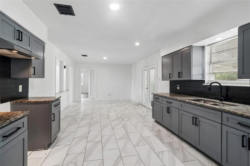 459 Bolero Avenue, Dallas TX 75217 - Photo 8