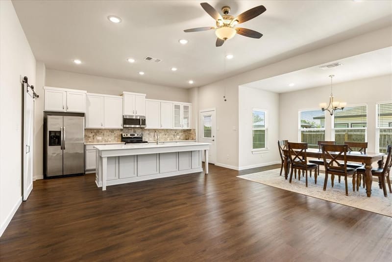 3805 Sage Court, Granbury TX 76048 - Photo 6