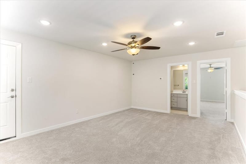 3805 Sage Court, Granbury TX 76048 - Photo 11