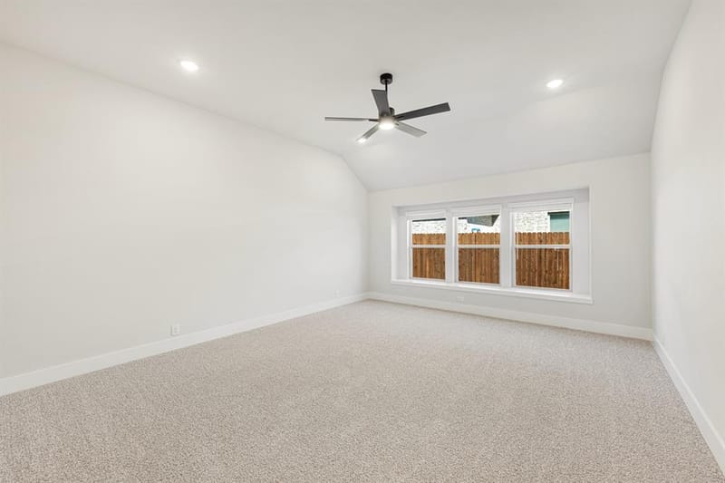 913 Hickory Chase Drive, Godley TX 76044 - Photo 18