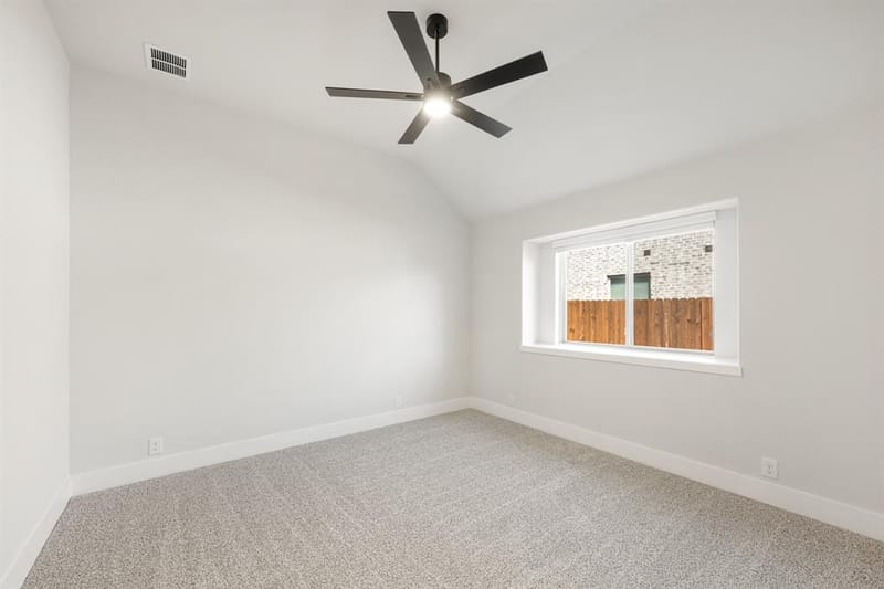 913 Hickory Chase Drive, Godley TX 76044 - Photo 25