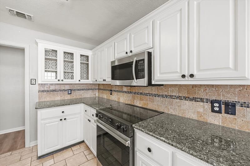 6905 Drew Court, Greenville TX 75402 - Photo 9