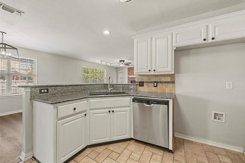 6905 Drew Court, Greenville TX 75402 - Photo 10