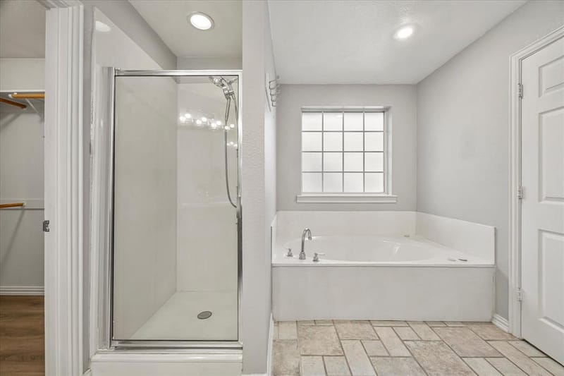 6905 Drew Court, Greenville TX 75402 - Photo 19